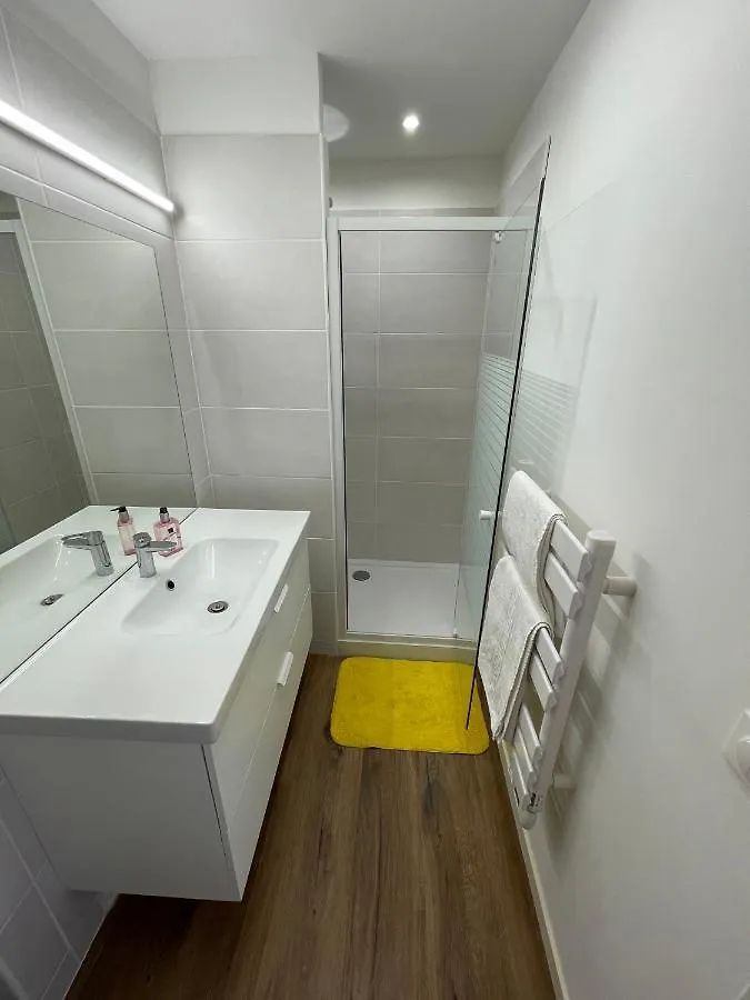 Pepite Pied A Terre Plein Coeur D Endoume Apartment Marseille France