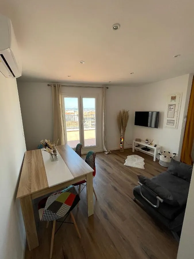 Pepite Pied A Terre Plein Coeur D Endoume Apartment Marseille